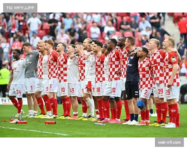 美因茨主场逼平不莱梅 结束连败困境