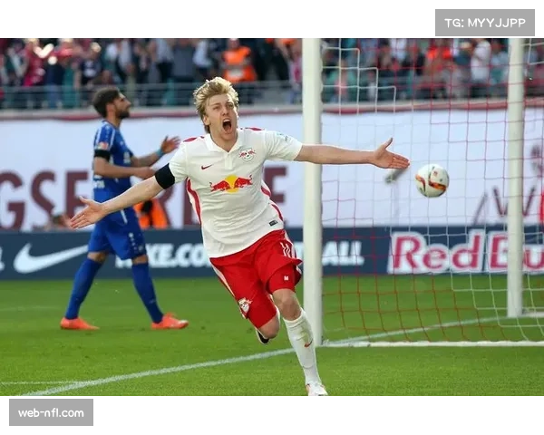 -莱比锡红牛青春风暴，格鲁克适配转换战术体系-